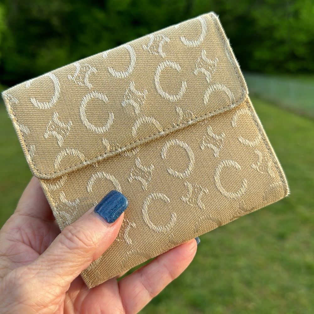 Celine CC monogram denim wallet in yellow in like new condition. authent… - Picture 3 of 15
